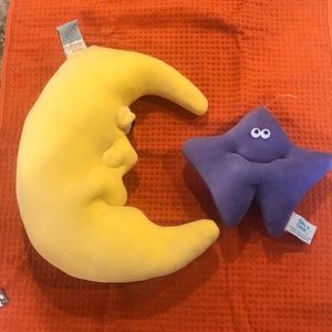 Funny friends hanging plush moon and star.